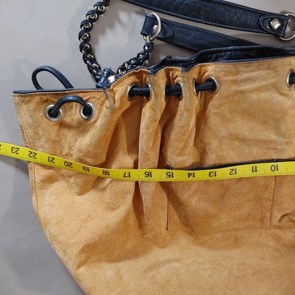 MCM Hobo Handbag Aren Extra Large Drawstring Black Leather Dual Handle Italy COA - Picture 6 of 16